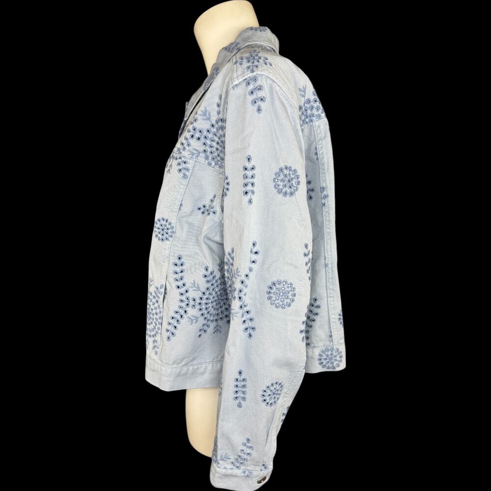 Destination 365 Eyelet Denim Jacket with Pockets Light Wash Blue X-Large NWOT - Picture 5 of 13